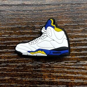 Jordan 5 Retro Laney Croc Charm